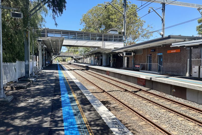 Jannali Train Station